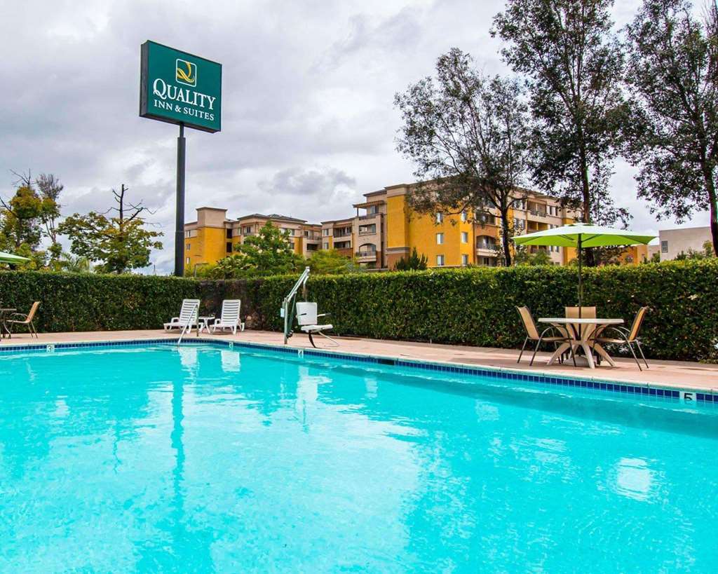 Americas Best Value Inn & Suites Escondido Konforlar fotoğraf